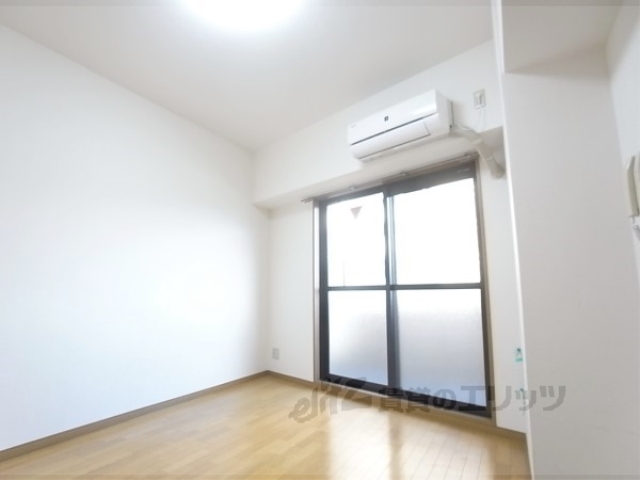 居室・リビング　居室