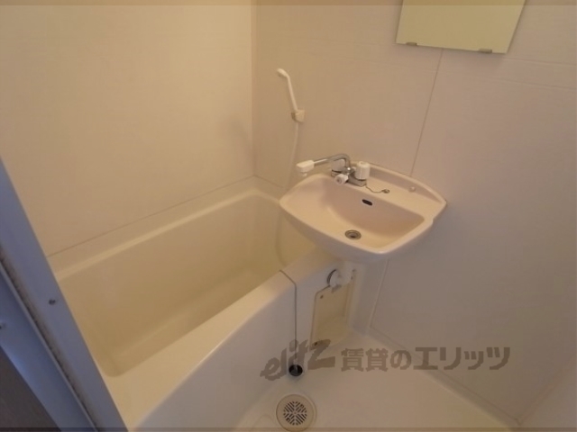 バス・シャワールーム　ユニットバス