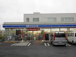 コンビニ　ローソン 荒川町屋一丁目店（コンビニ）まで117m