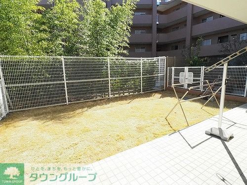 バルコニー　専用庭面積31.92平米　テラス面積14.6平米