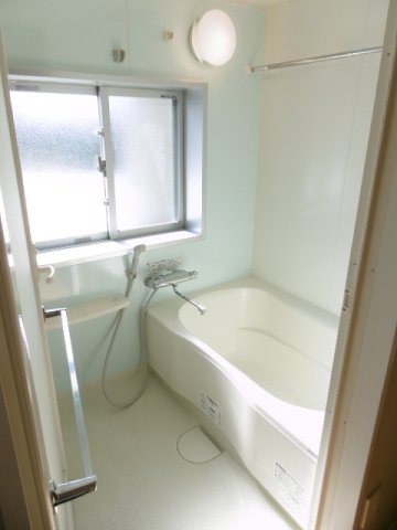 バス・シャワールーム　清潔な浴室！