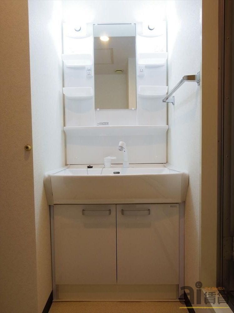 洗面設備　※同仕様写真
