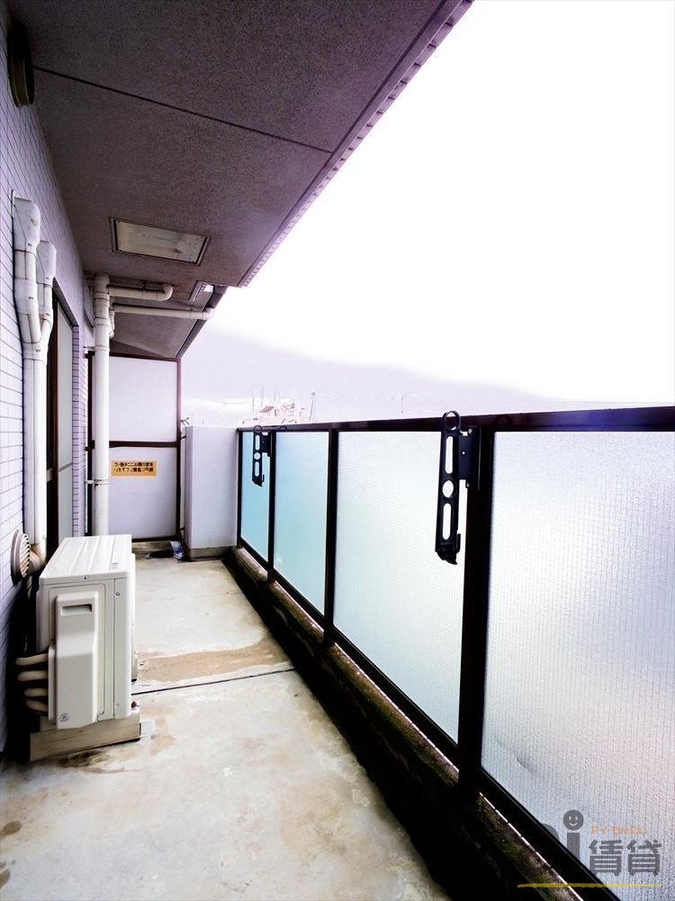 バルコニー　※同仕様写真