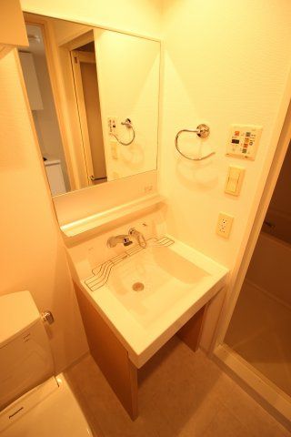 洗面設備　（別タイプ参考写真）パーク巣鴨　　豊島区巣鴨1