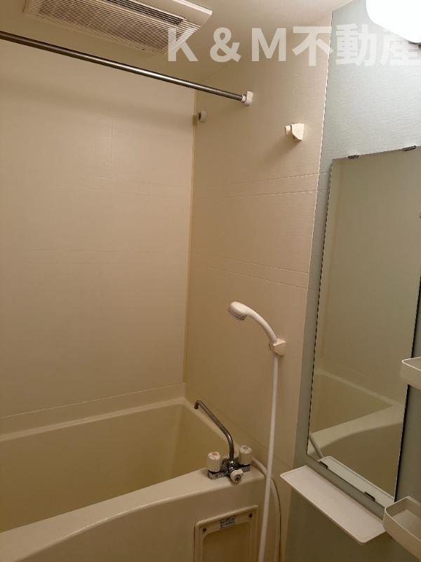 バス・シャワールーム　お風呂です