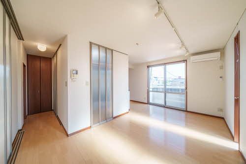 居室・リビング　リビング