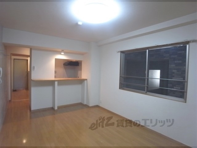 居室・リビング　リビング