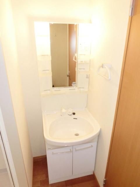 洗面設備　独立洗面台