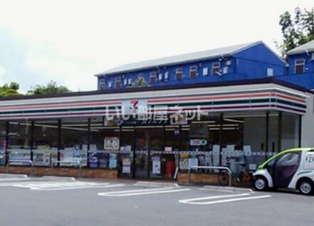 コンビニ　セブンイレブン 八千代大和田バイパス店（コンビニ）まで877m