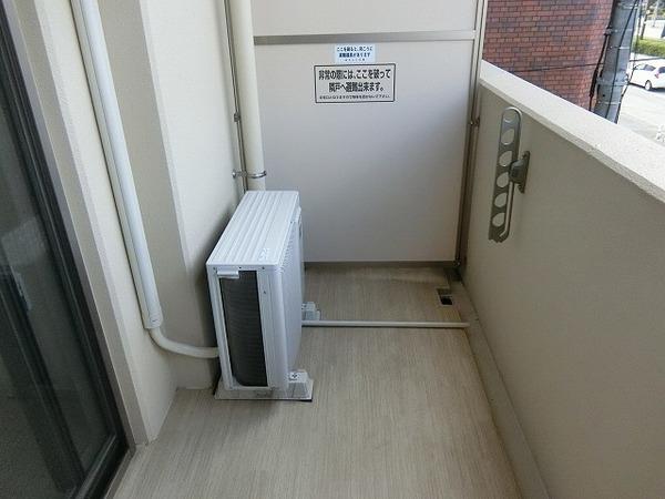 バルコニー　採光良好！