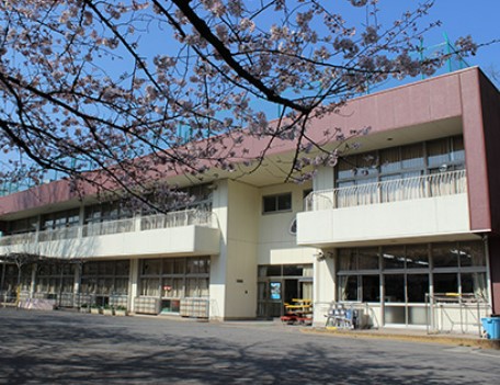 幼稚園・保育園　明徳幼稚園（幼稚園・保育園）まで274m