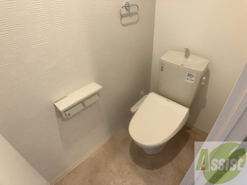 トイレ　トイレです。ウォシュレット付を探している方、おすすめです。