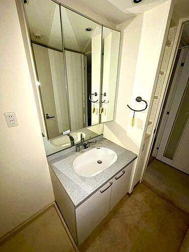 洗面設備　☆嬉しい独立洗面台☆