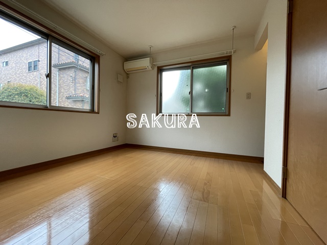 居室・リビング　開放感のあるゆったりとしたお部屋です♪