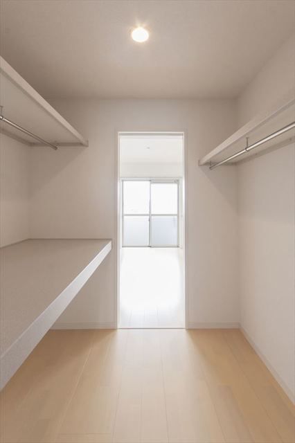 収納　★ウォークスルークローゼット★