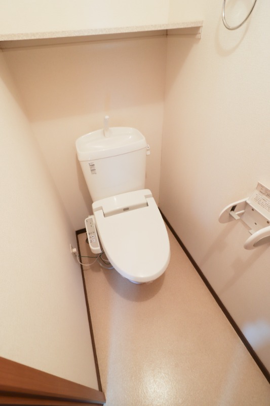 トイレ　図面と現状に相違がある場合には現状を優先