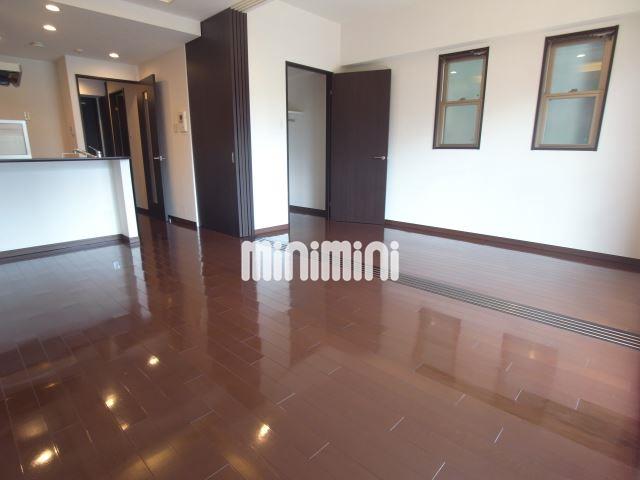 その他部屋・スペース　引き戸を開ければ、広々使えます