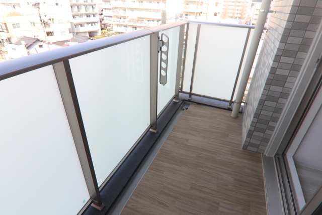 バルコニー　※別室の参考写真の為、現況優先です。
