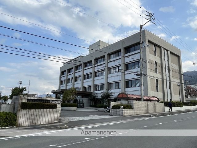 警察署・交番　四国中央警察署（警察署・交番）まで853m