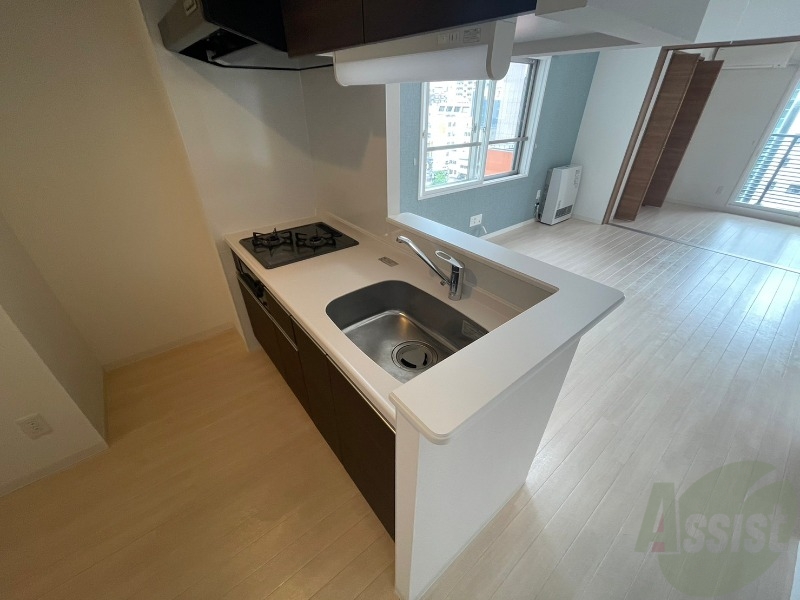 キッチン　キッチンは調理スペースもあり料理がはかどりそうです。