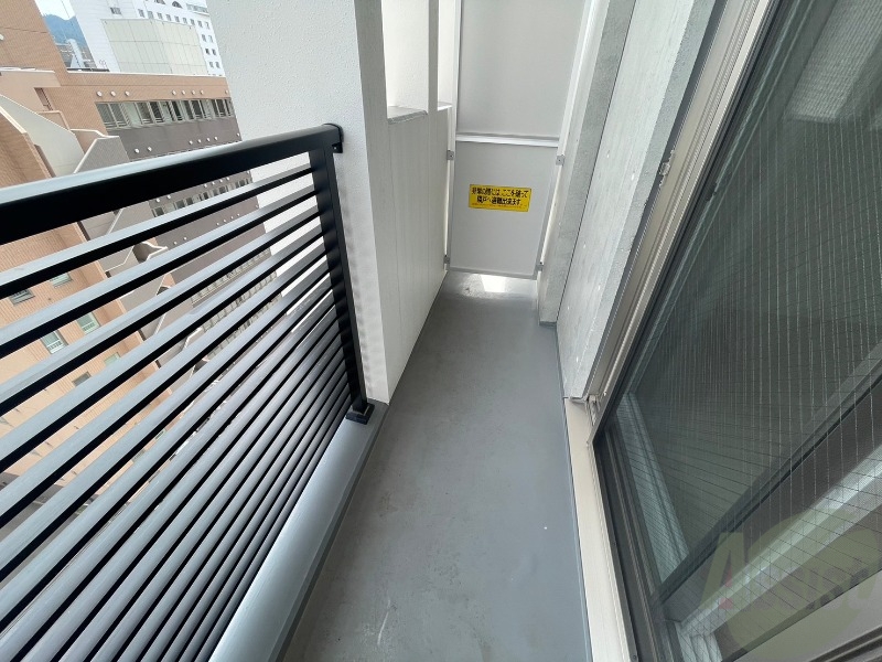 バルコニー　バルコニーです。洗濯物を干したり一息ついたりできますね！