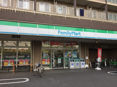 コンビニ　ファミリーマート東陽六丁目店（コンビニ）まで380m