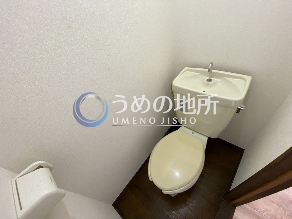 トイレ　トイレ