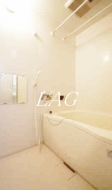 バス・シャワールーム　お風呂です。