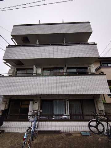 建物外観　ルーブル新宿