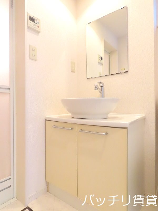 洗面設備　画像はイメージの為、色や間取りが若干異なりますが、現況を優先