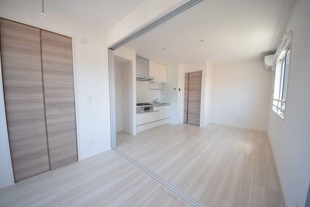 居室・リビング　～１人でゆったり、２人でまったり～