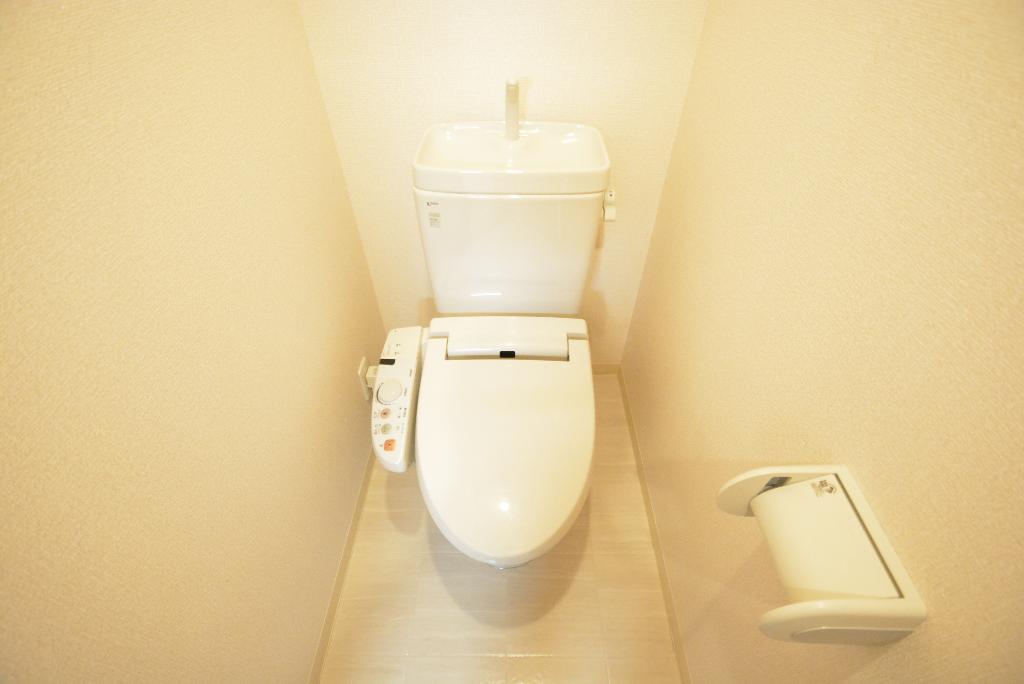 トイレ　シャワー付トイレ
