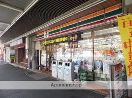 コンビニ　セブン－イレブン江東門前仲町店（コンビニ）まで107m