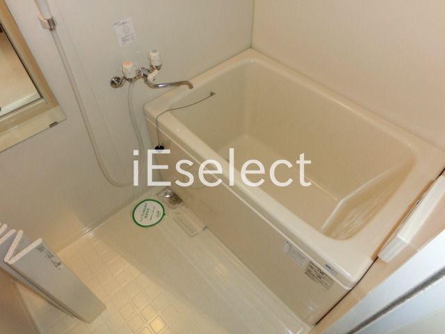 バス・シャワールーム　きれいなバスルーム