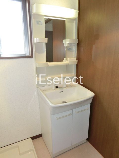 洗面設備　嬉しい独立洗面台