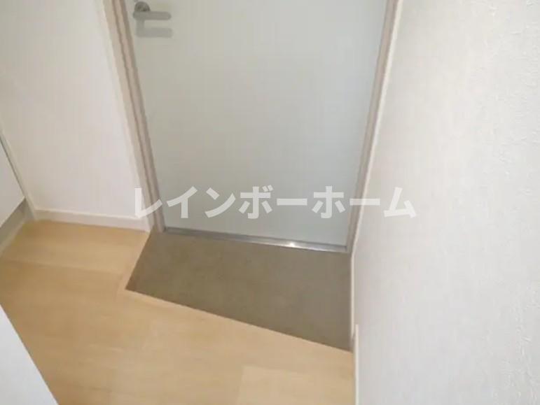 玄関　※別部屋参照写真になります。