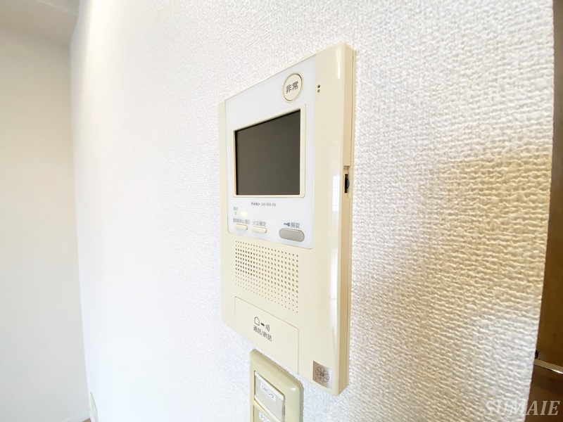 セキュリティ　モニター付きインターホンです☆