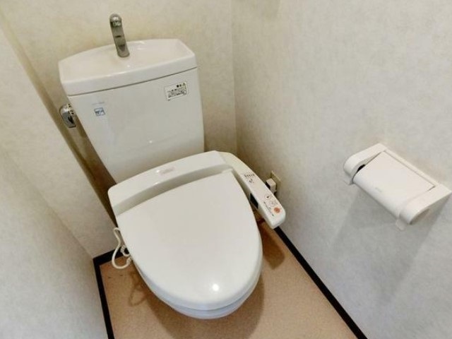 トイレ　シャワートイレ