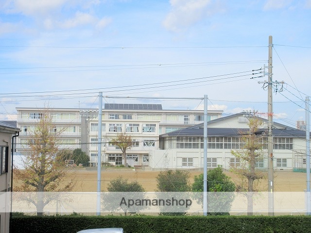 中学校　江西中学校（中学校）まで243m