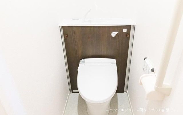 トイレ　※同社施工同モデル