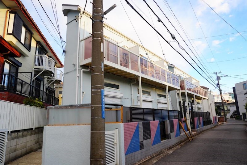 建物外観　柏駅徒歩8分（640ｍ）