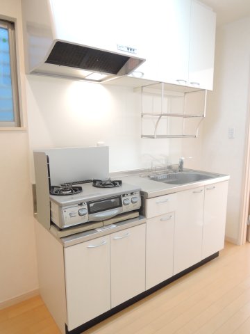 キッチン　※別部屋参考写真