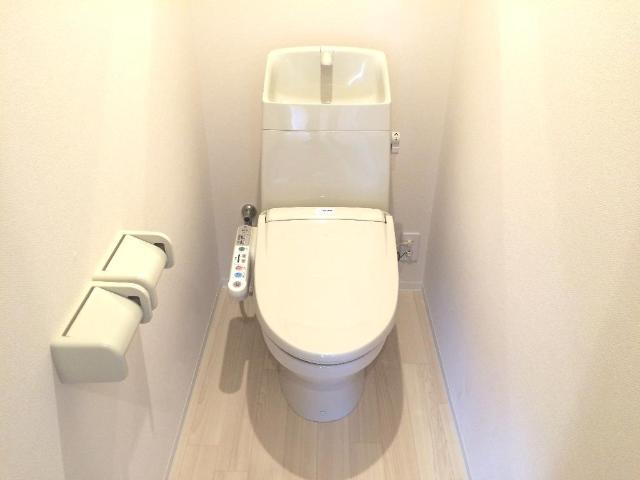 トイレ　シャワー付トイレ