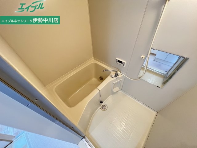 バス・シャワールーム　同型参考写真