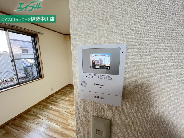 セキュリティ　同型参考写真