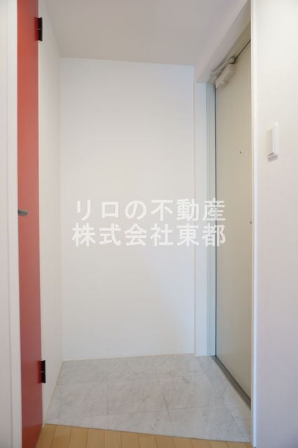 玄関　すっきりシンプルな玄関スペースです！
