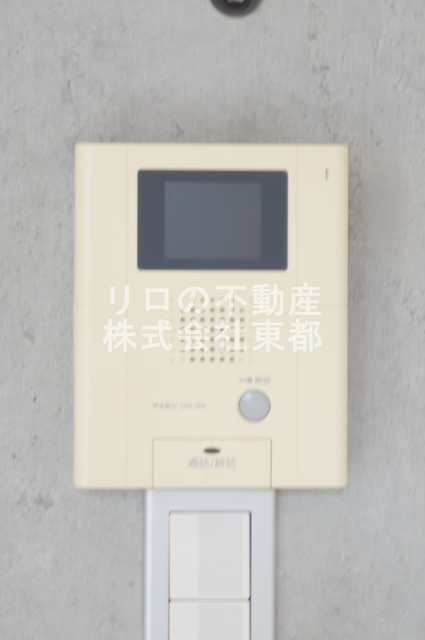 セキュリティ　訪問者が一目で分かる、安心のＴＶモニタ付インターホンです！
