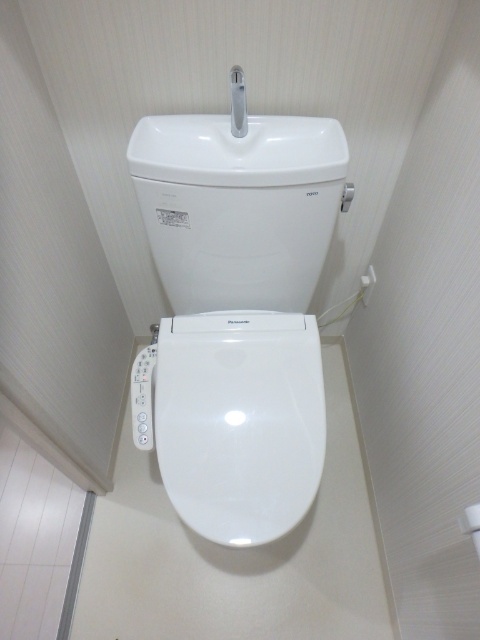 トイレ　同タイプの他のお部屋