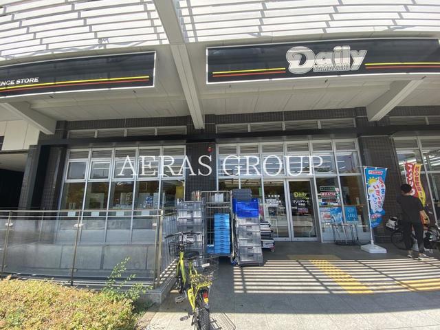 コンビニ　デイリーヤマザキ ブリリアマーレ有明店（コンビニ）まで221m