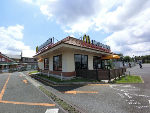 飲食店　マクドナルド ４０９八街店（飲食店）まで269m